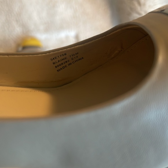 Calvin Klein Blaine Pump - Picture 4 of 8